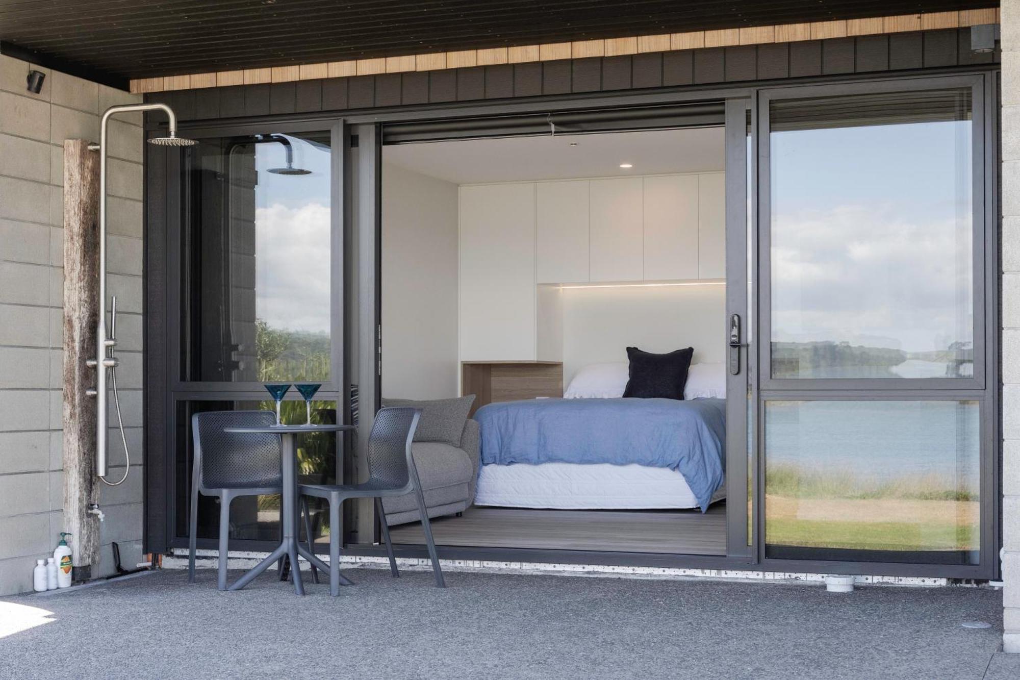 Pukehina Estuary Sunset Views Townhouse & Studio Luaran gambar