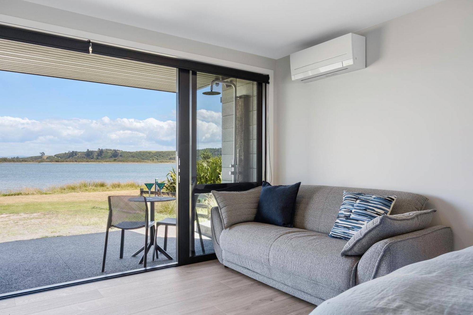Pukehina Estuary Sunset Views Townhouse & Studio Luaran gambar