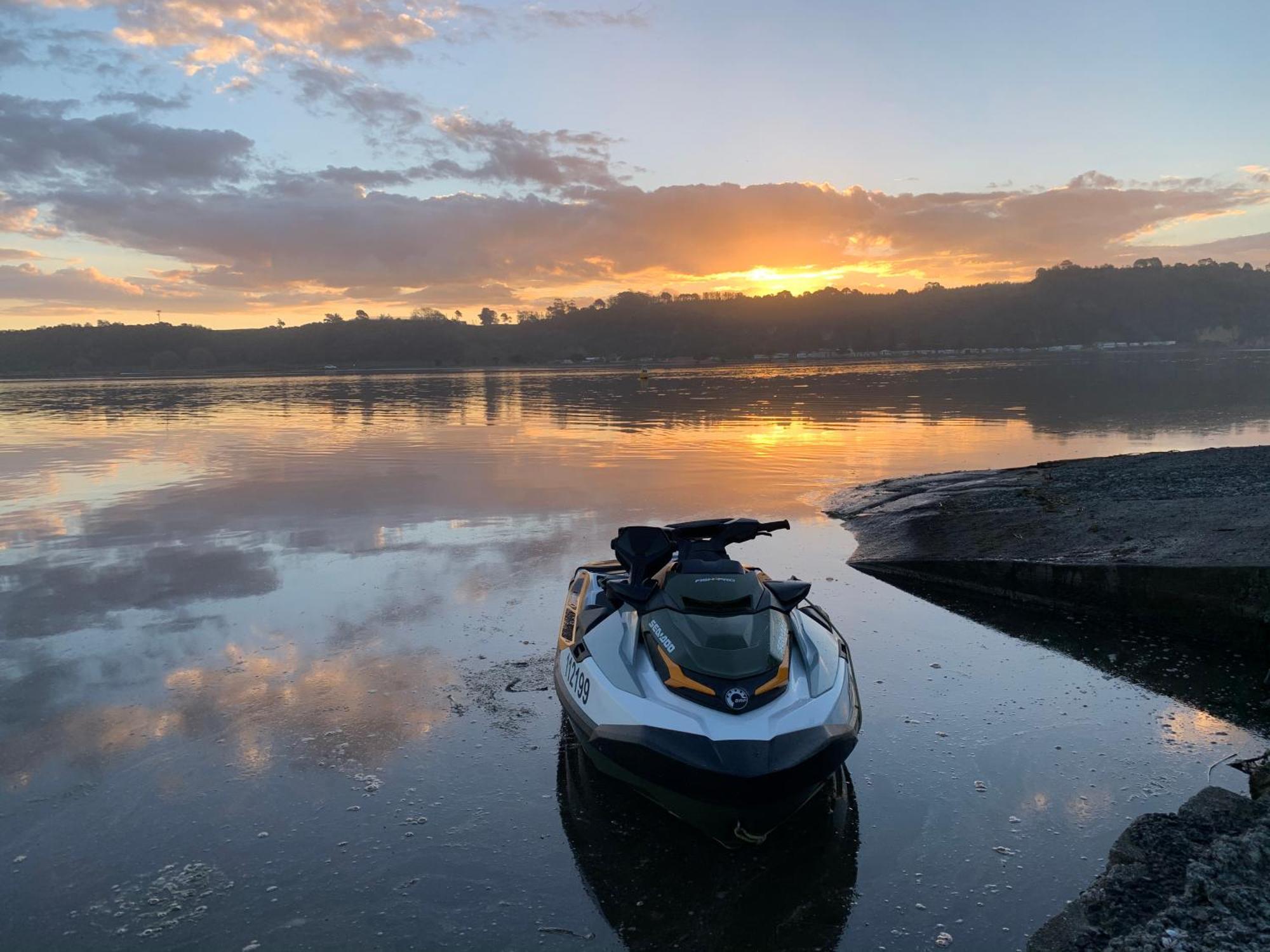 Pukehina Estuary Sunset Views Townhouse & Studio Luaran gambar